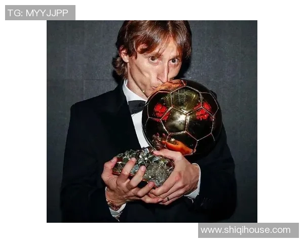 全球足坛传奇球星英文称号盘点与背后故事揭秘